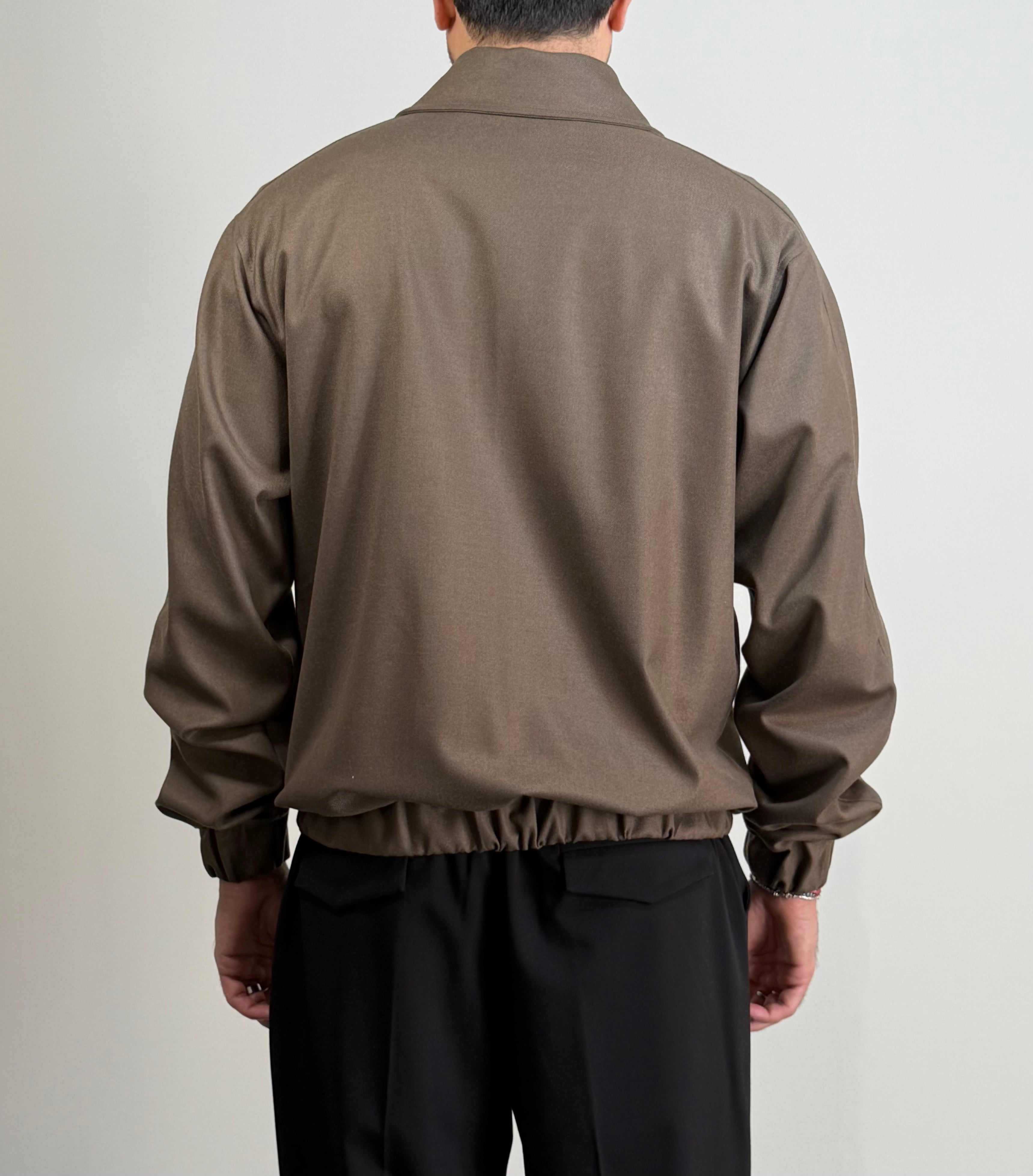 Giubbotto Gavroche con bottoni a pressione e zip con dettagli