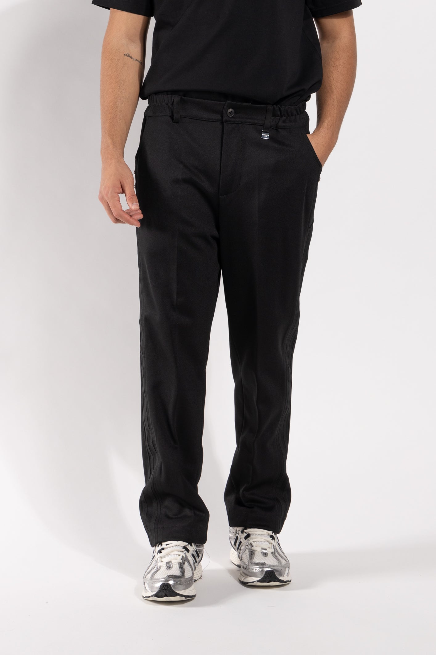 Pantalone Gavroche con banda laterale tono su tono