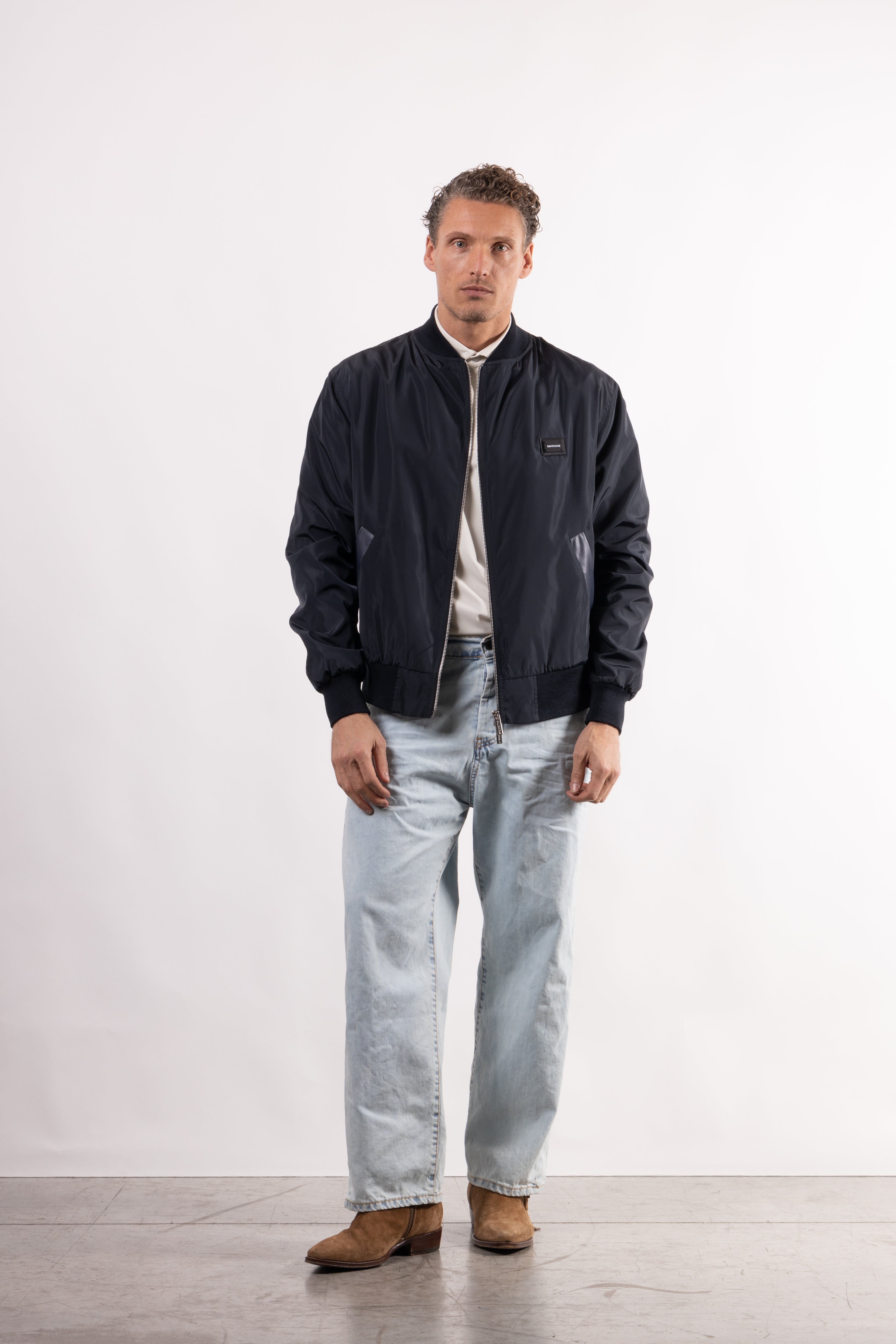 Bomber tecnico con placchetta lato cuore