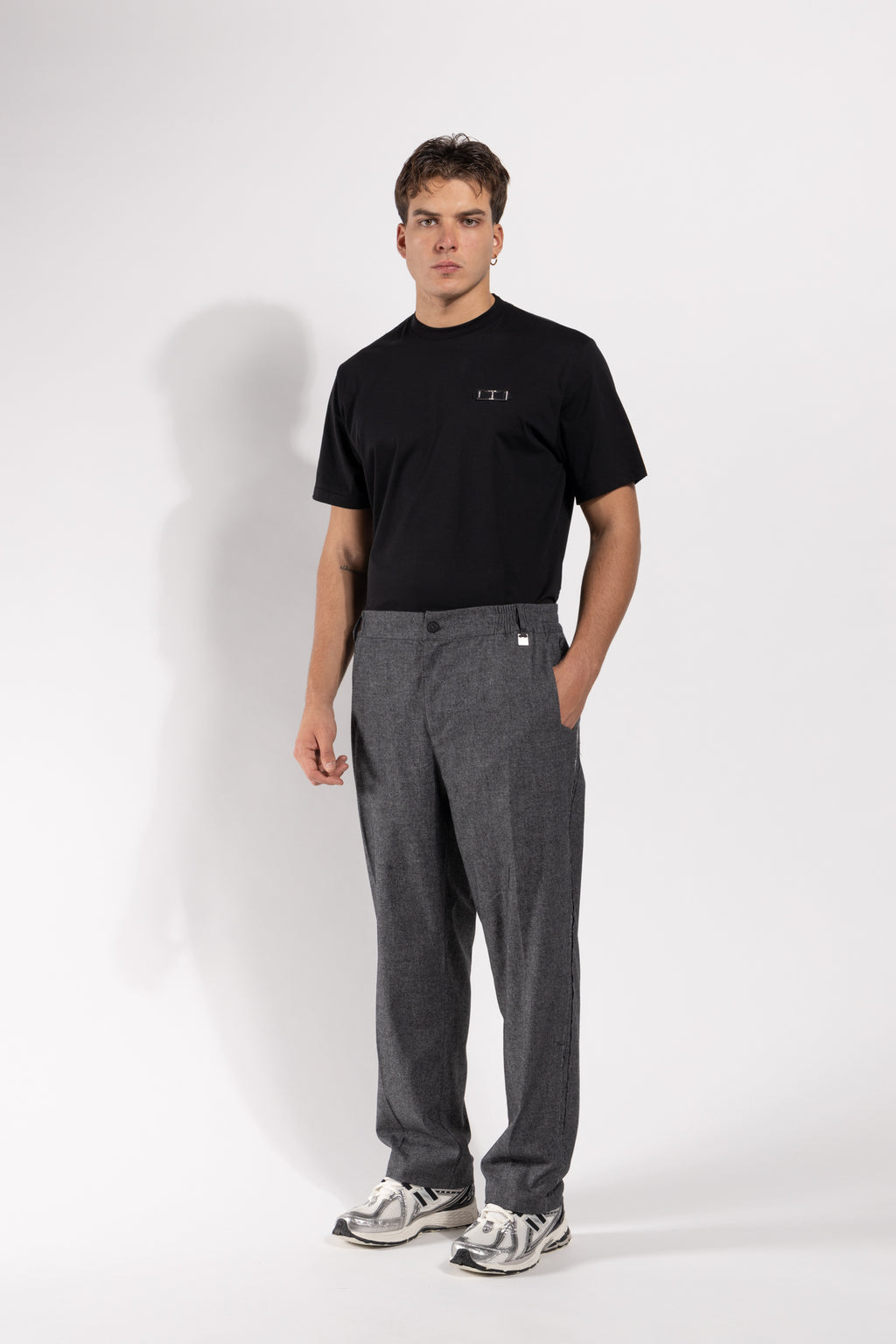Pantalone Gavroche in lana con dettaglio taglio vivo