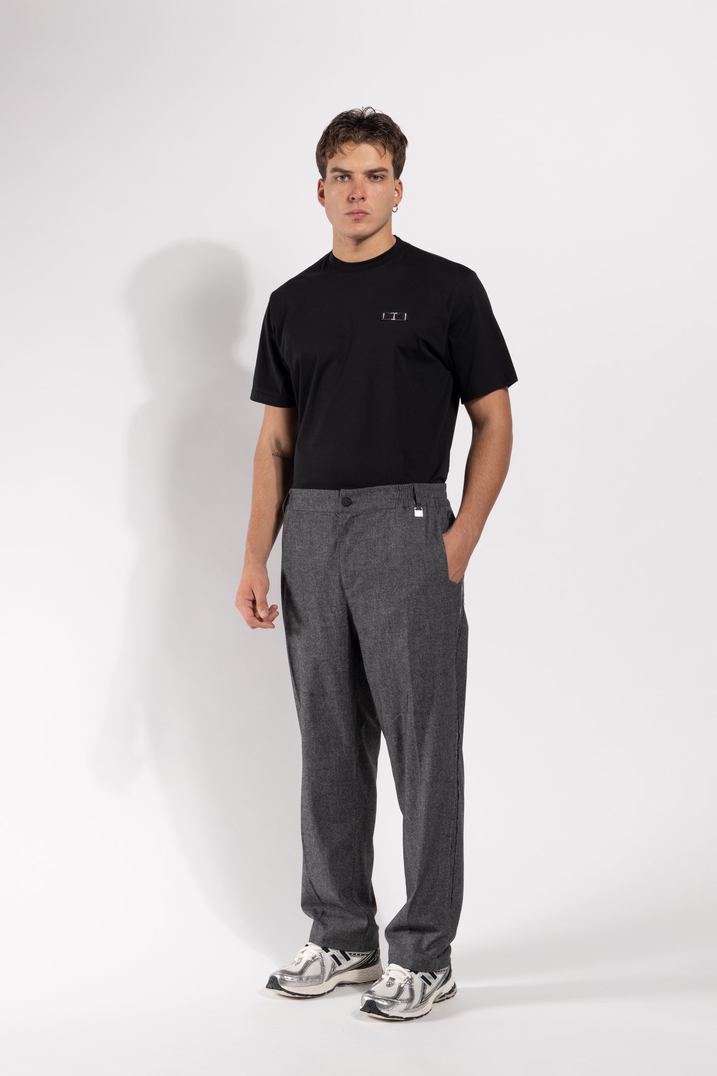 Pantalone Gavroche in lana con dettaglio taglio vivo