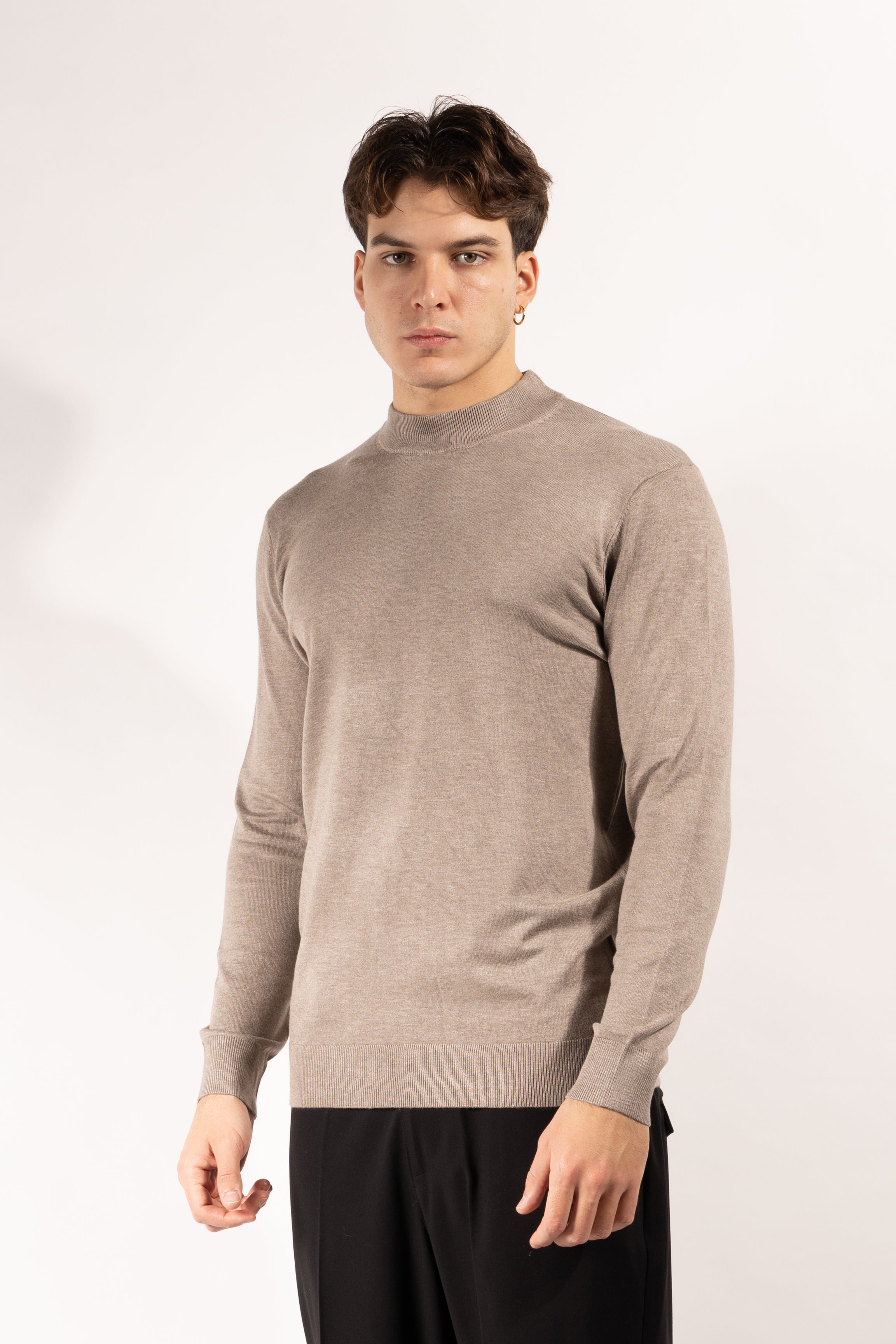 Maglia Gavroche mezzocollo in maglia fine