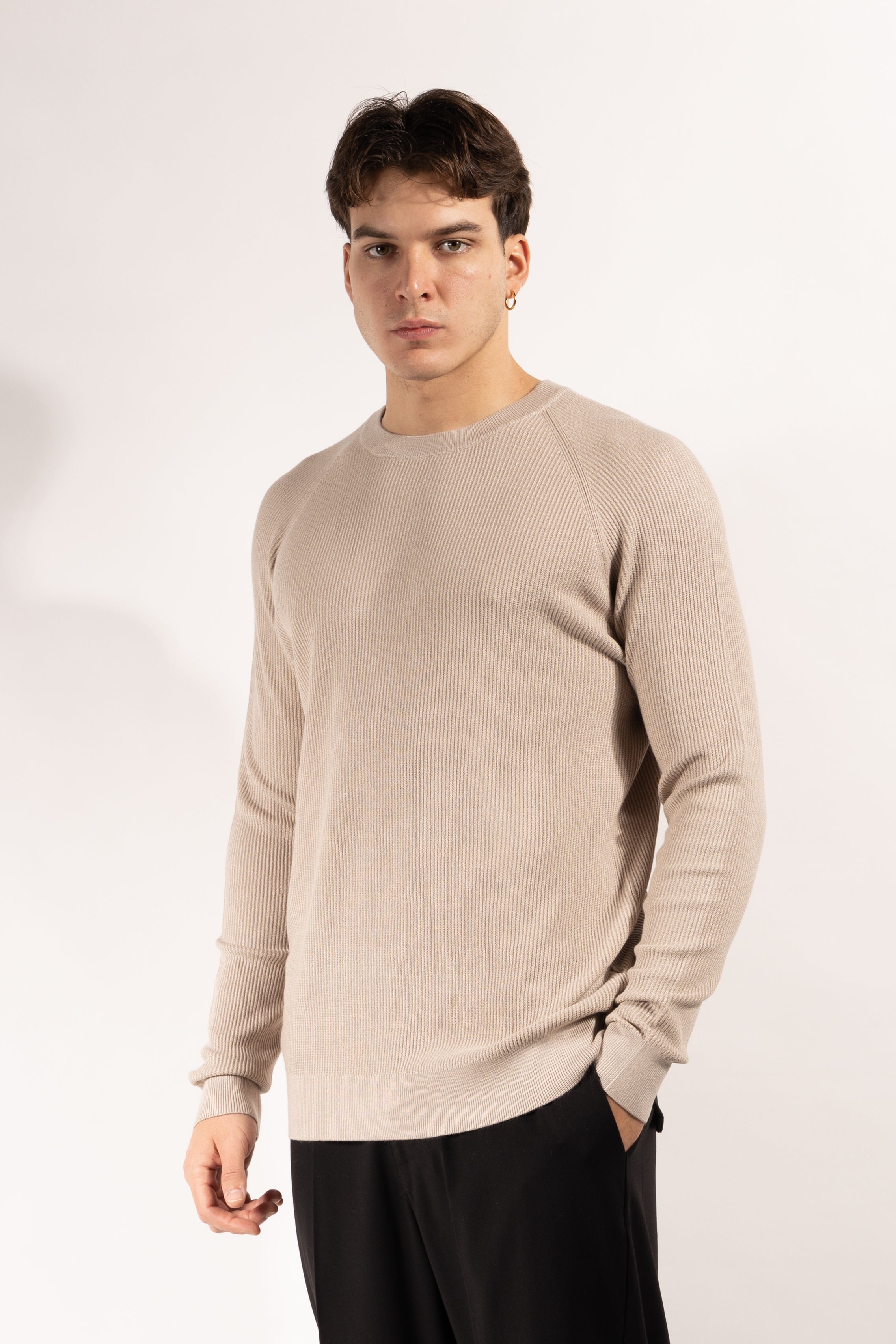 Maglia Gavroche a costine con girocollo