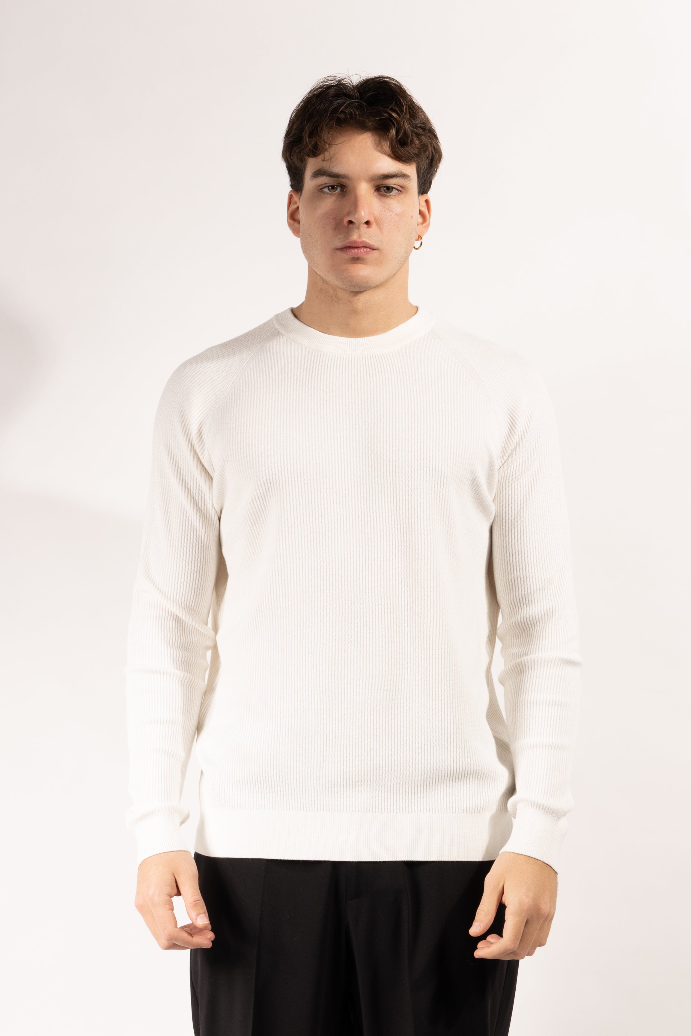 Maglia Gavroche a costine con girocollo