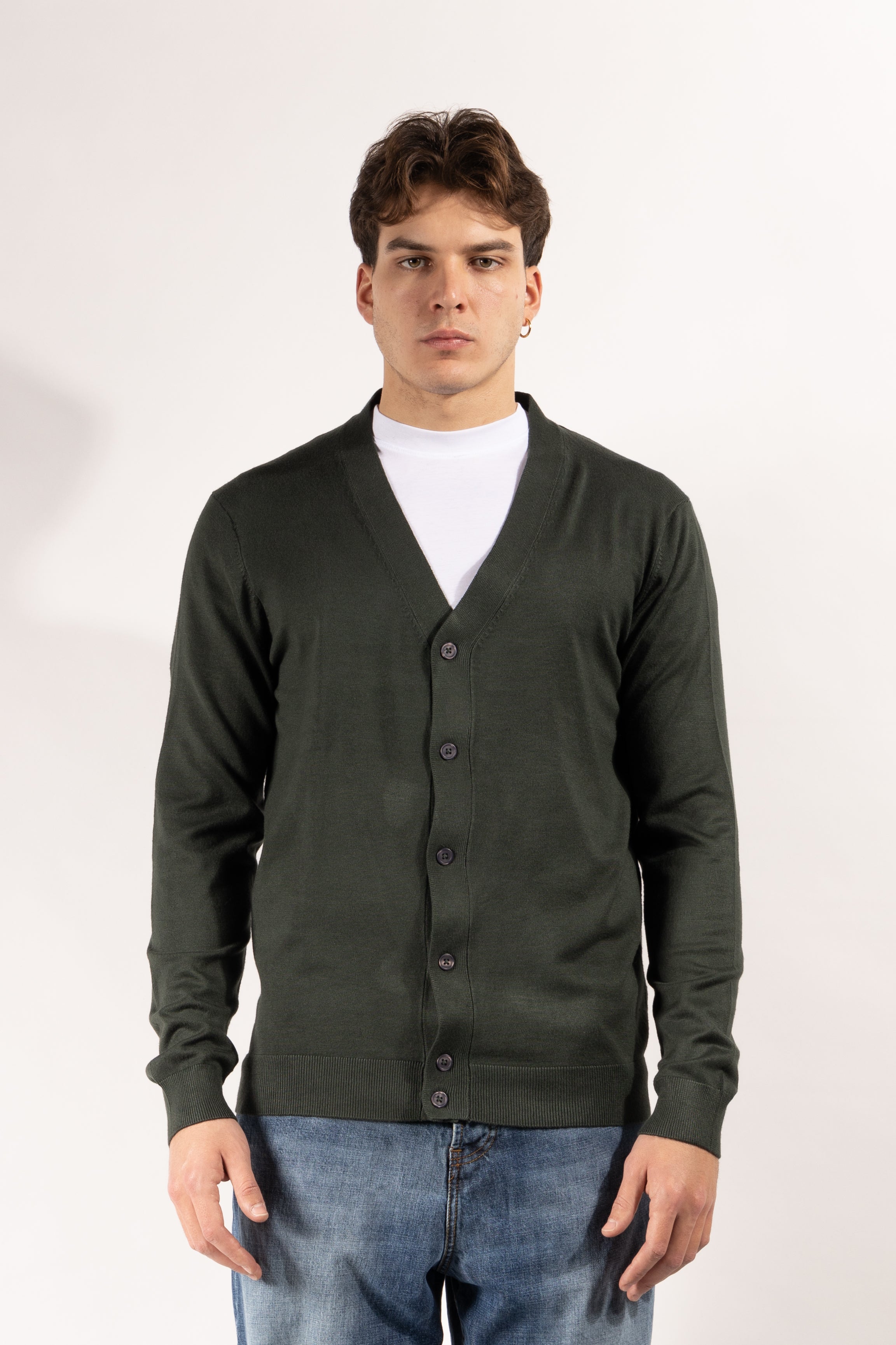 Cardigan Gavroche sei bottoni con collo a V