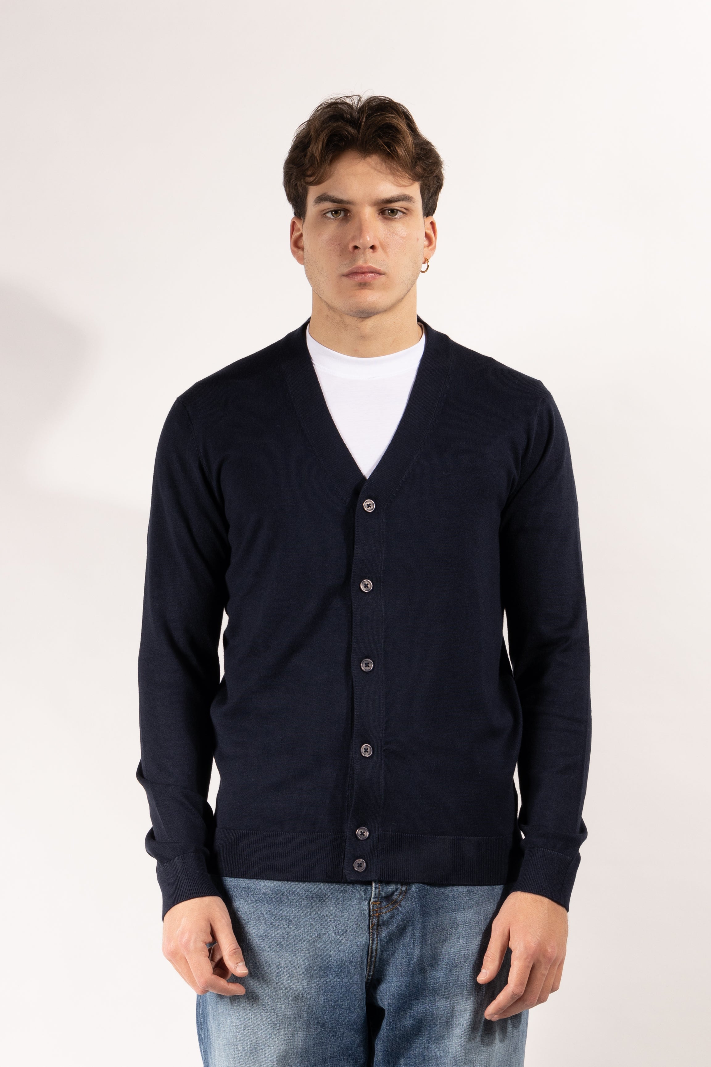 Cardigan Gavroche sei bottoni con collo a V