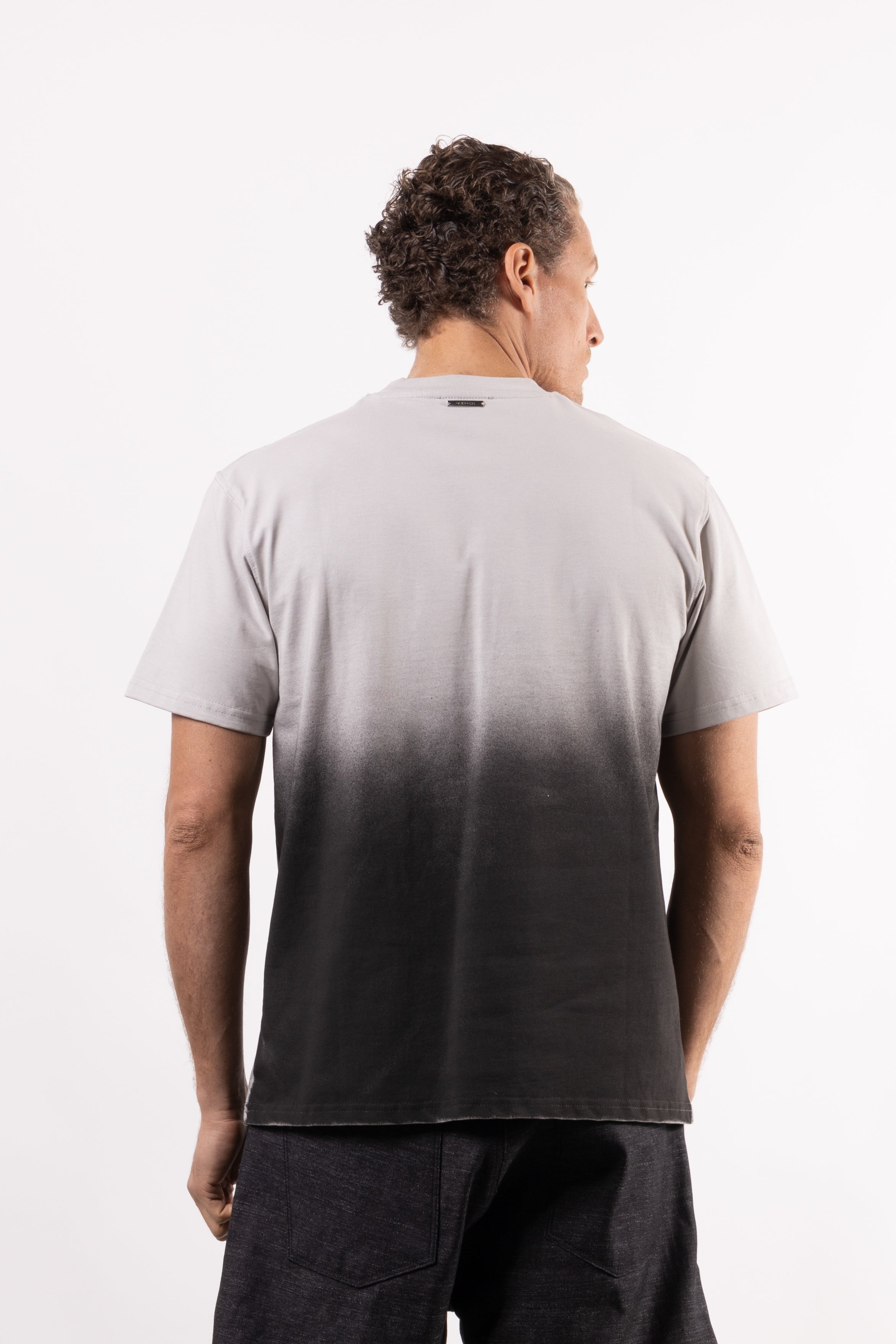 T-shirt aerografata