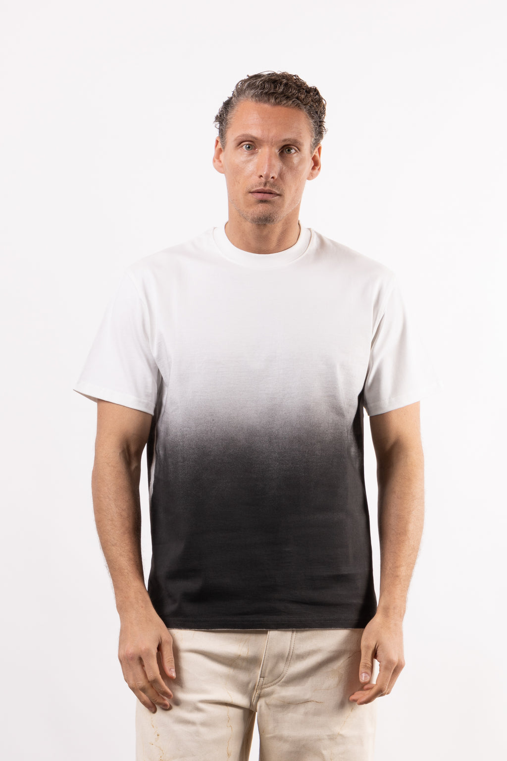 T-shirt aerografata