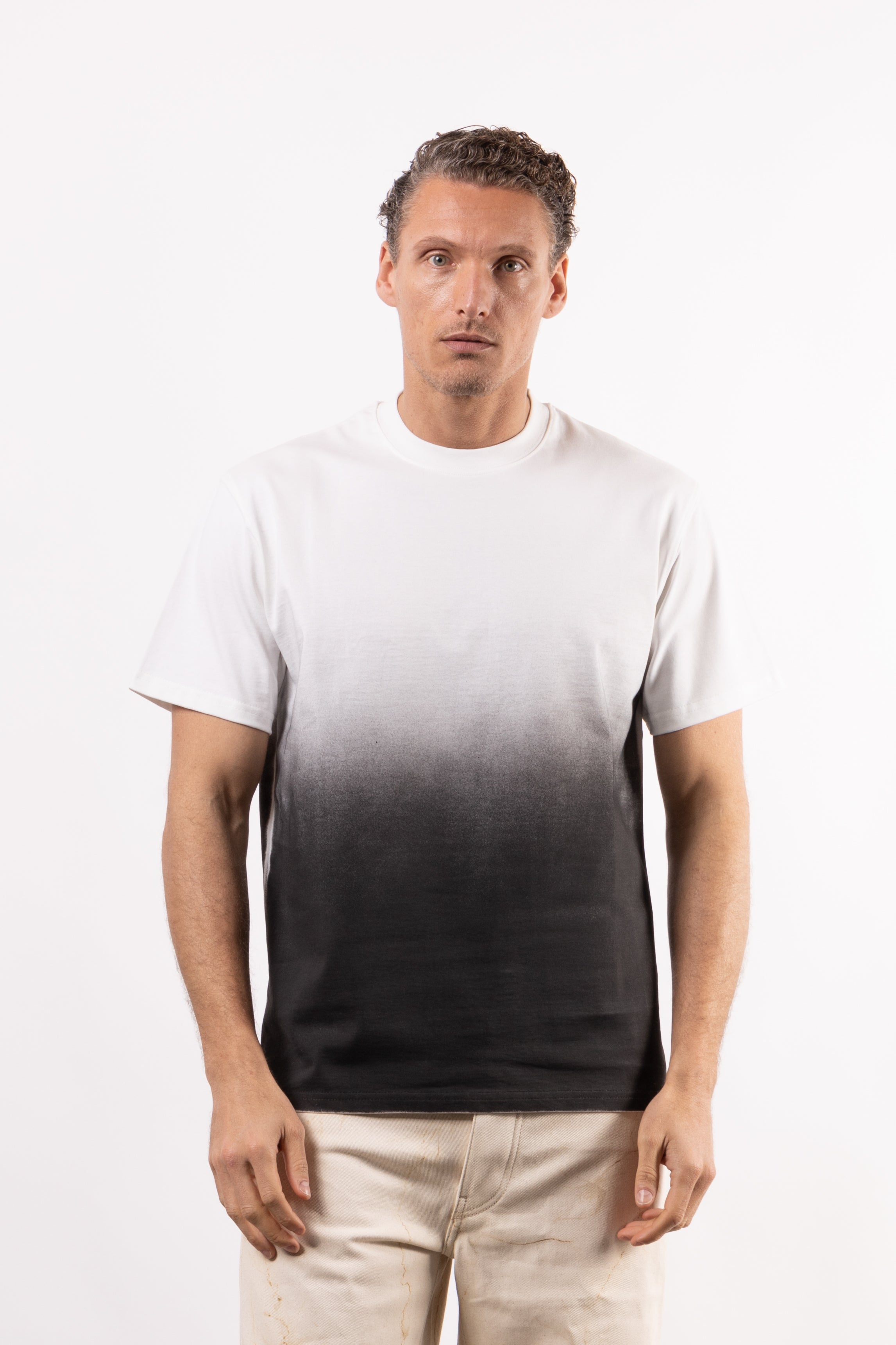 T-shirt aerografata