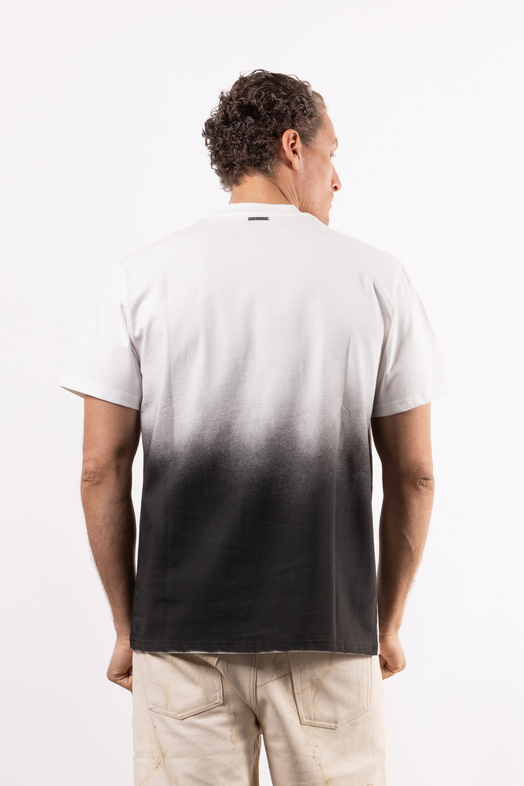 T-shirt aerografata