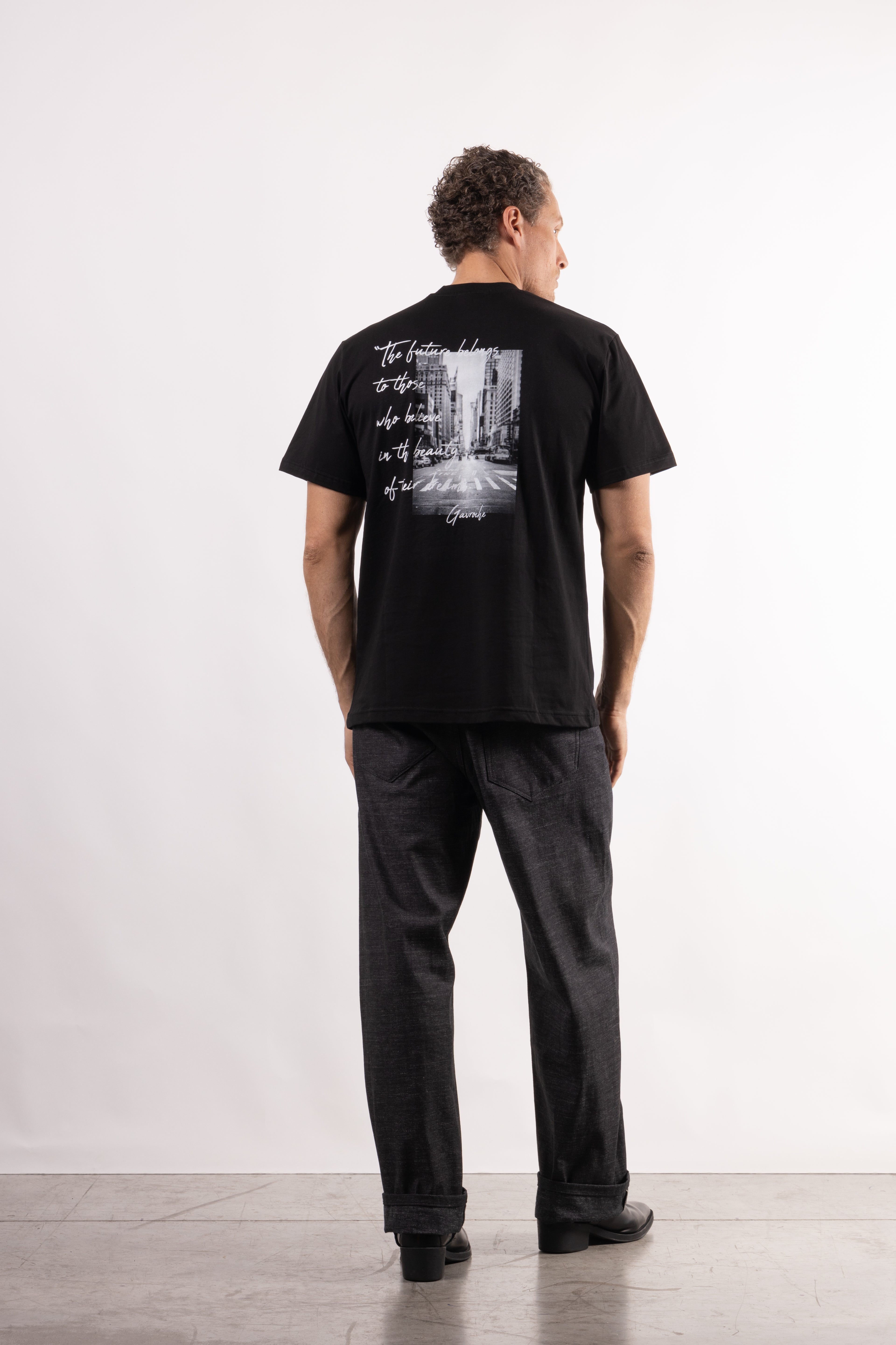 T-shirt con stampa sul retro