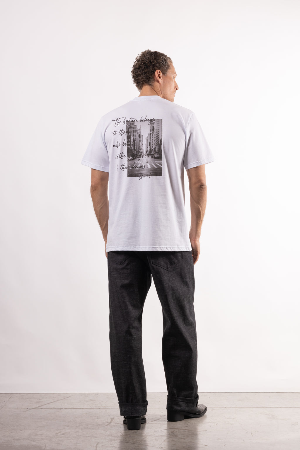 T-shirt con stampa sul retro