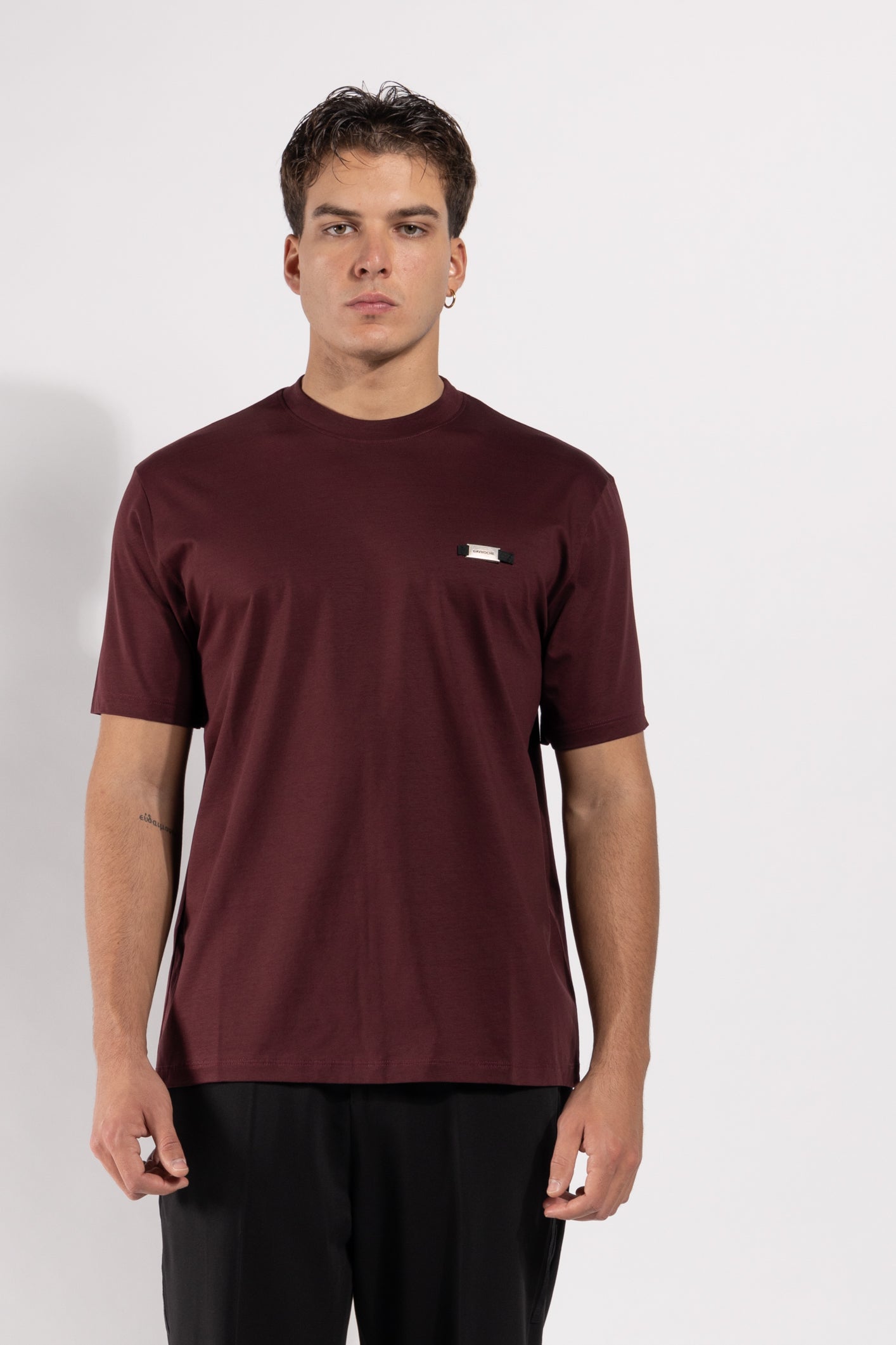 T-shirt Gavroche in cotone mercerizzato con targhetta applicata