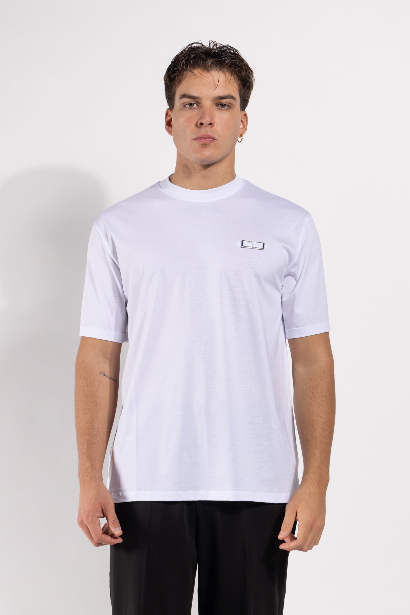 T-shirt Gavroche in cotone mercerizzato con targhetta applicata