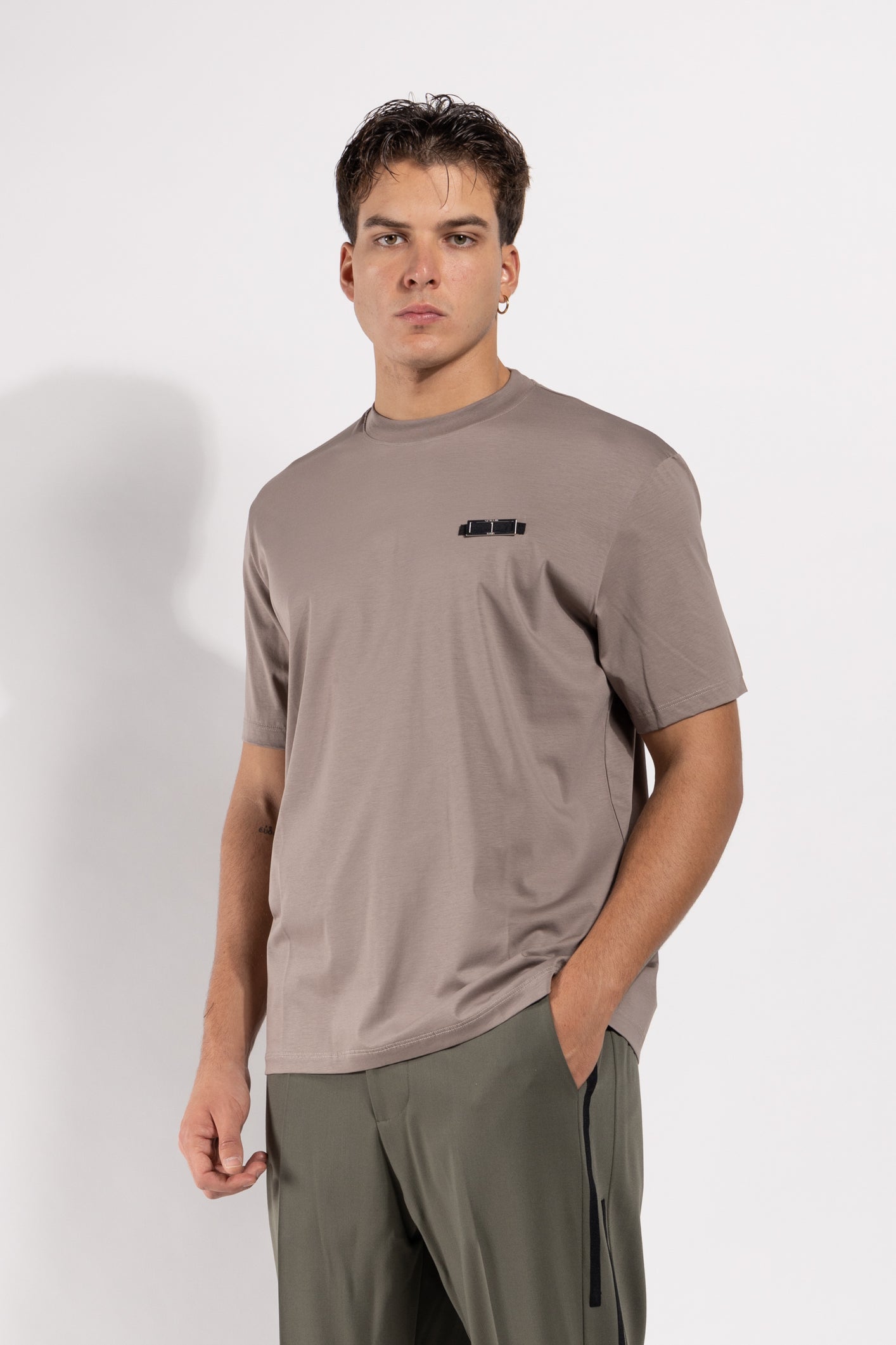 T-shirt Gavroche in cotone mercerizzato con targhetta applicata