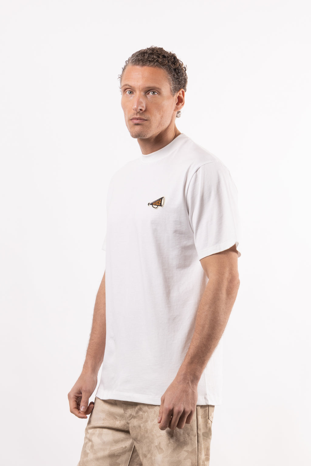 T-shirt 100% cotone con patch in tessuto