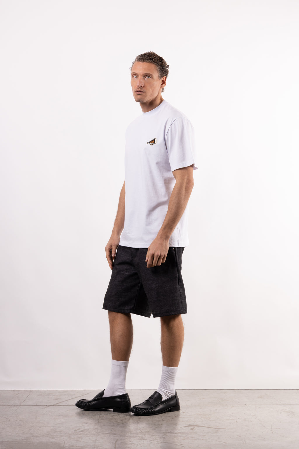 T-shirt 100% cotone con patch in tessuto