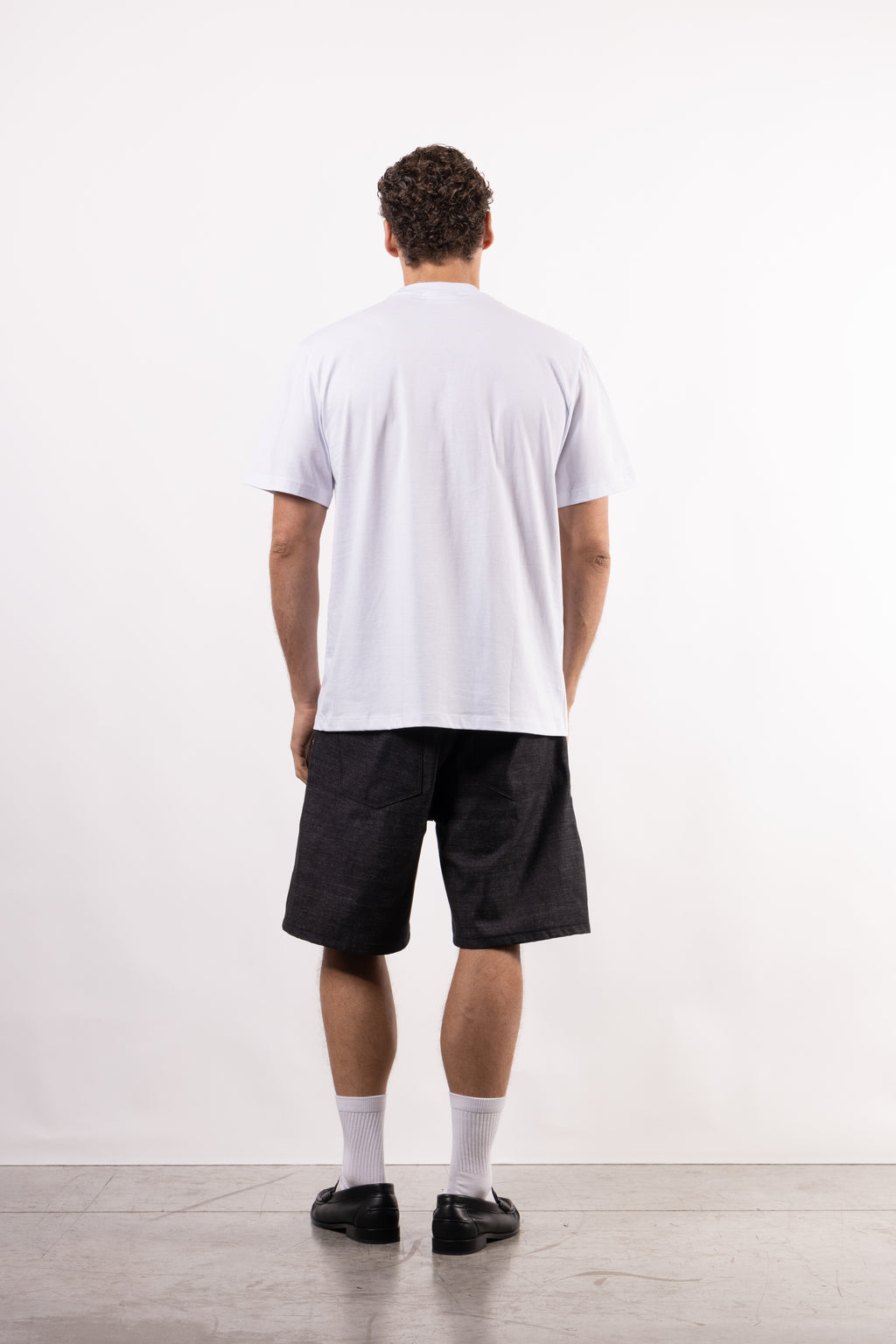 T-shirt 100% cotone con patch in tessuto