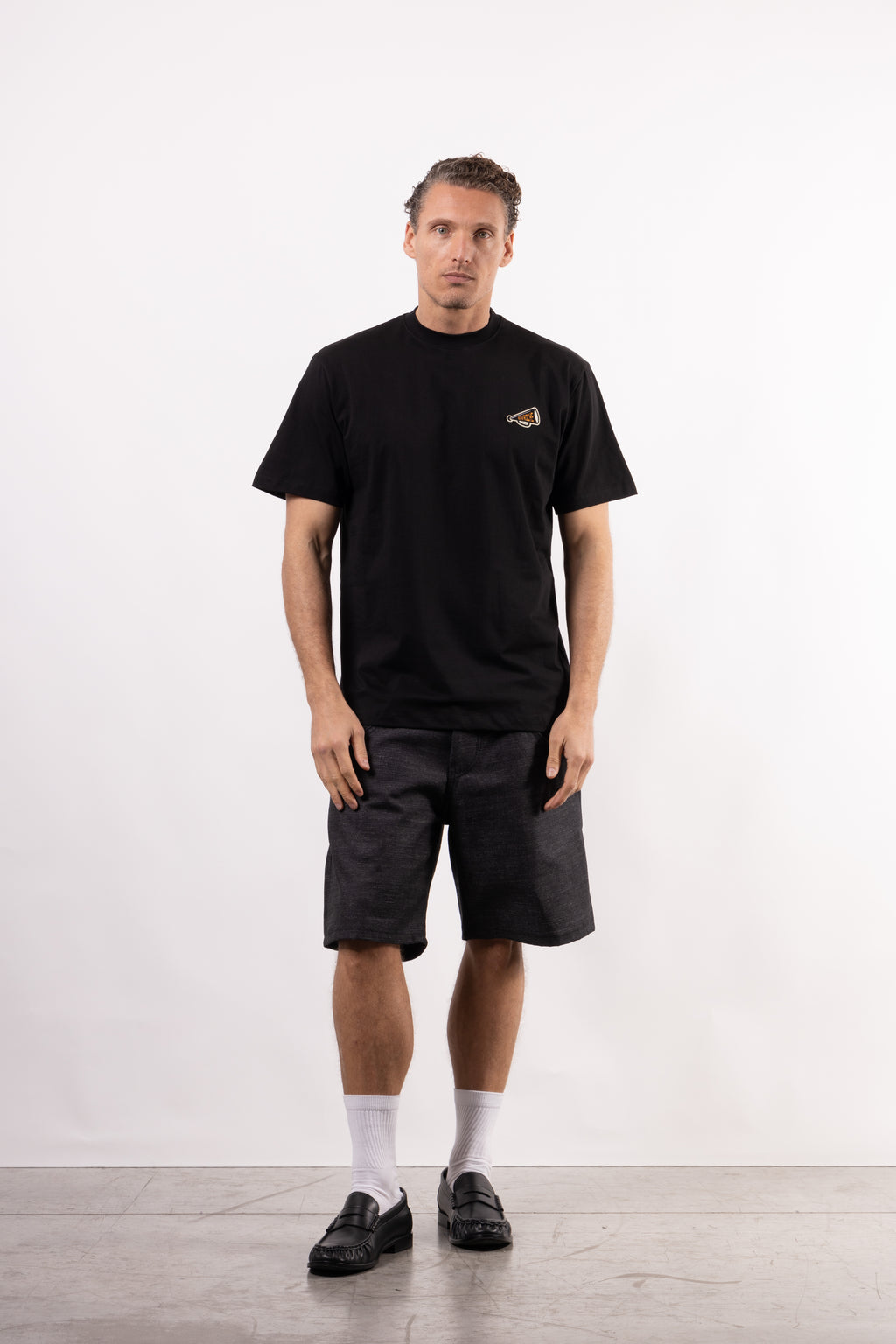 T-shirt 100% cotone con patch in tessuto