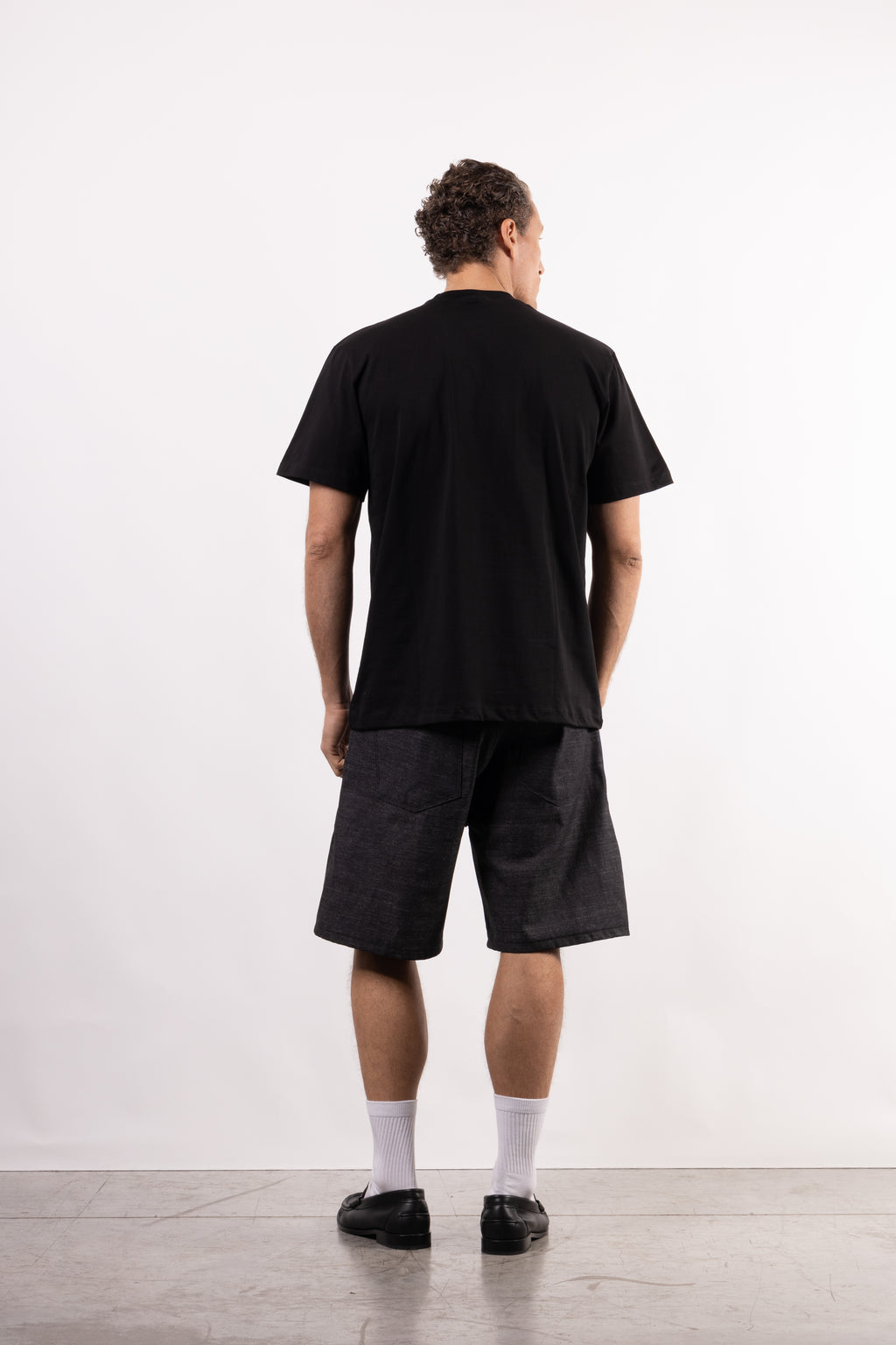 T-shirt 100% cotone con patch in tessuto