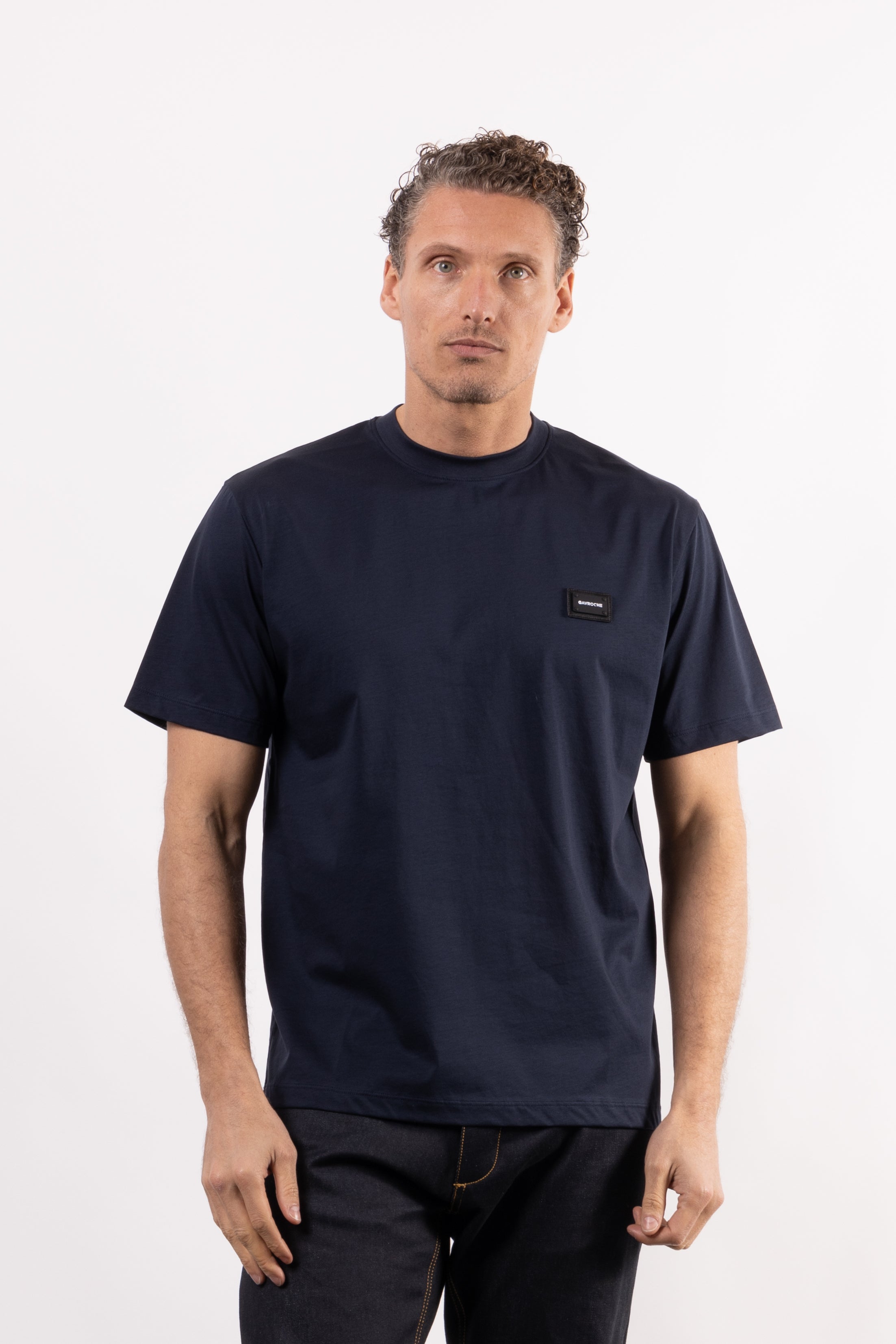 T-shirt 100% cotone mercerizzato con placchetta lato cuore