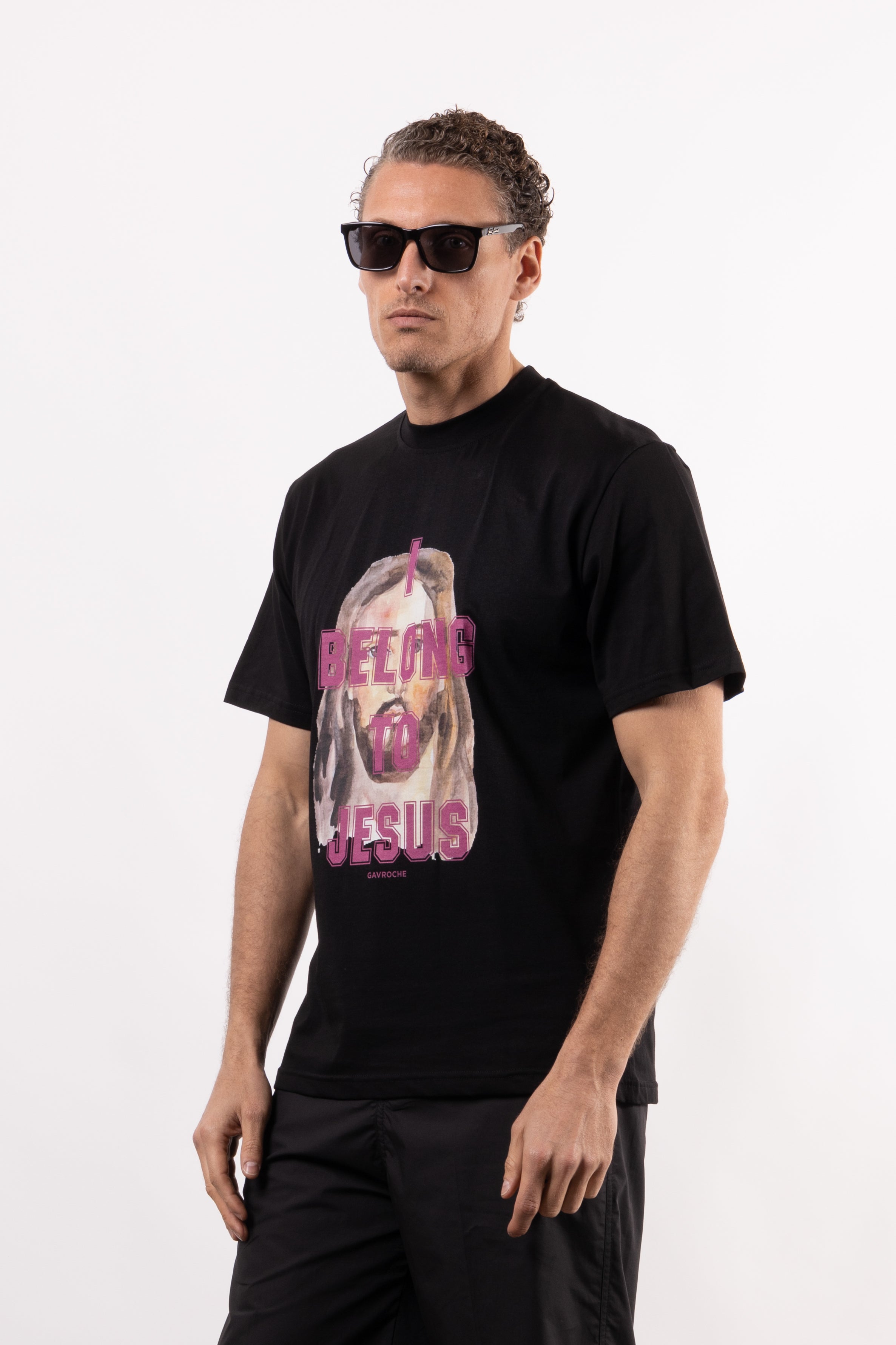 T-shirt con stampa frontale