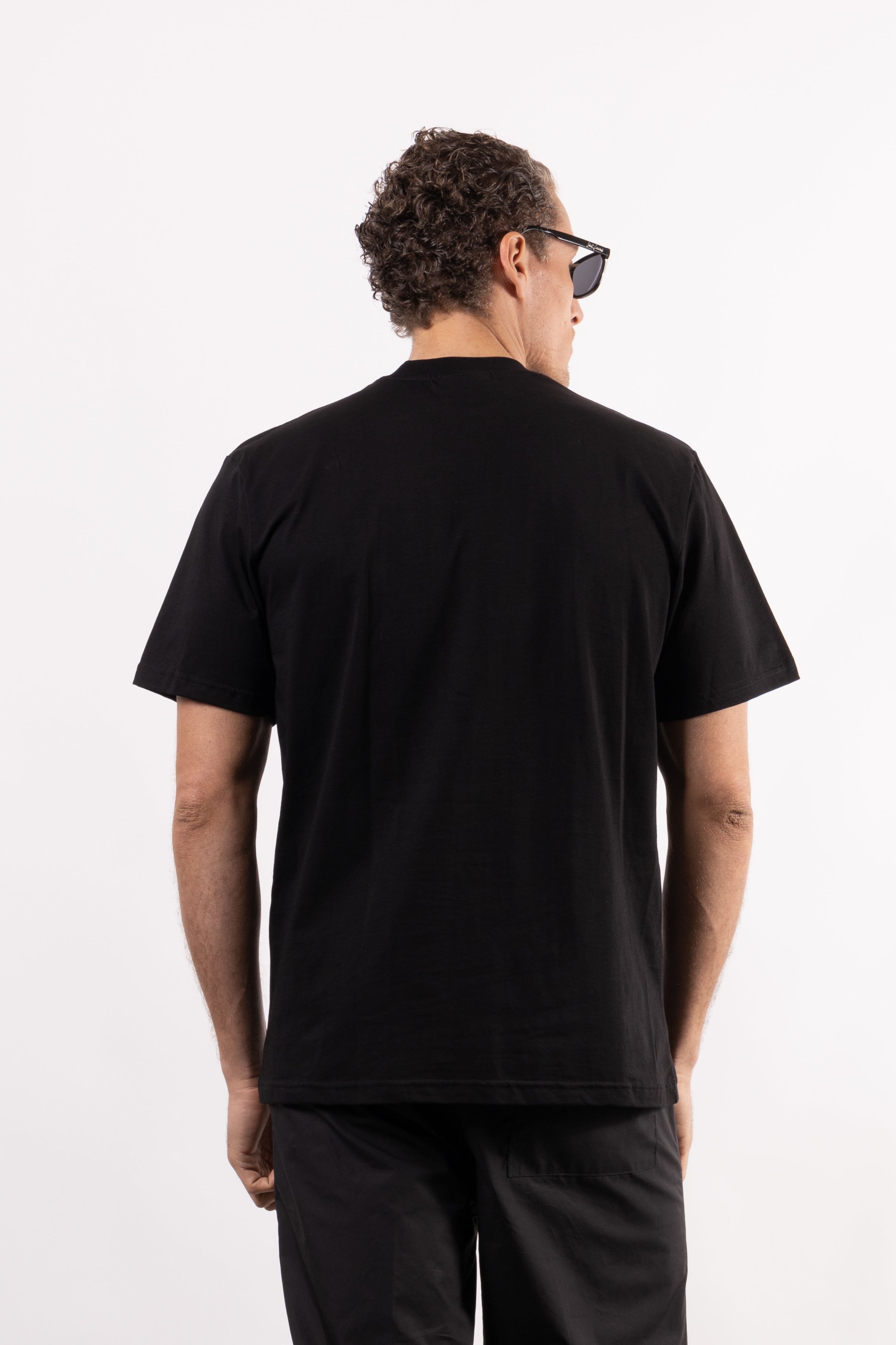 T-shirt con stampa frontale