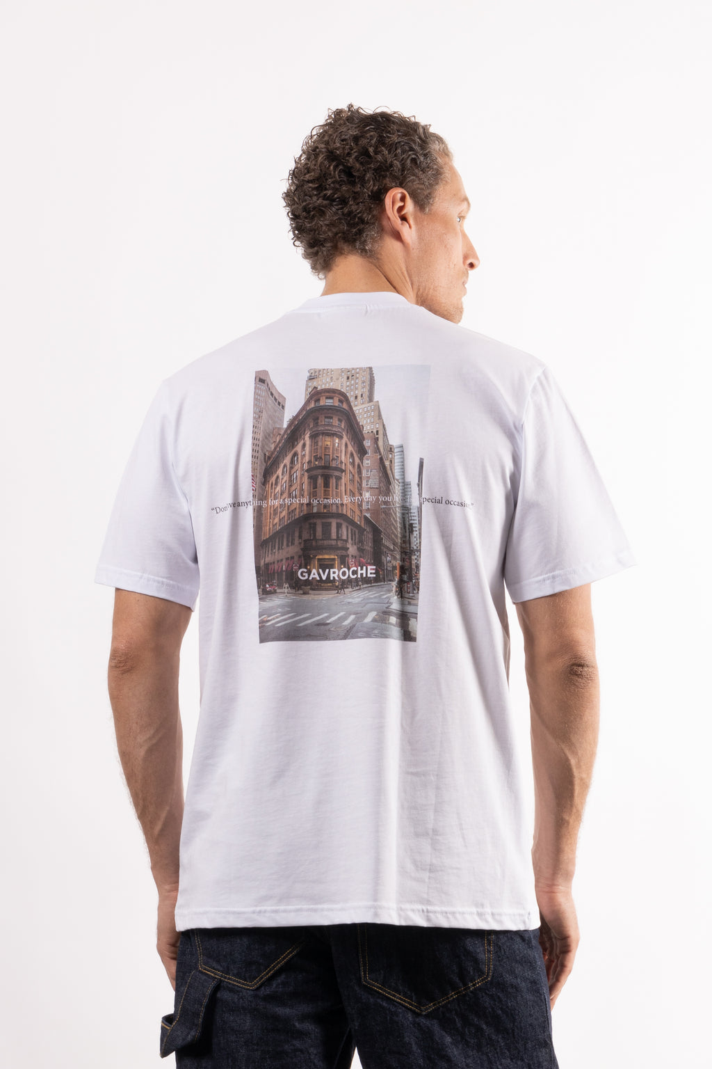 T-shirt con stampa sul retro
