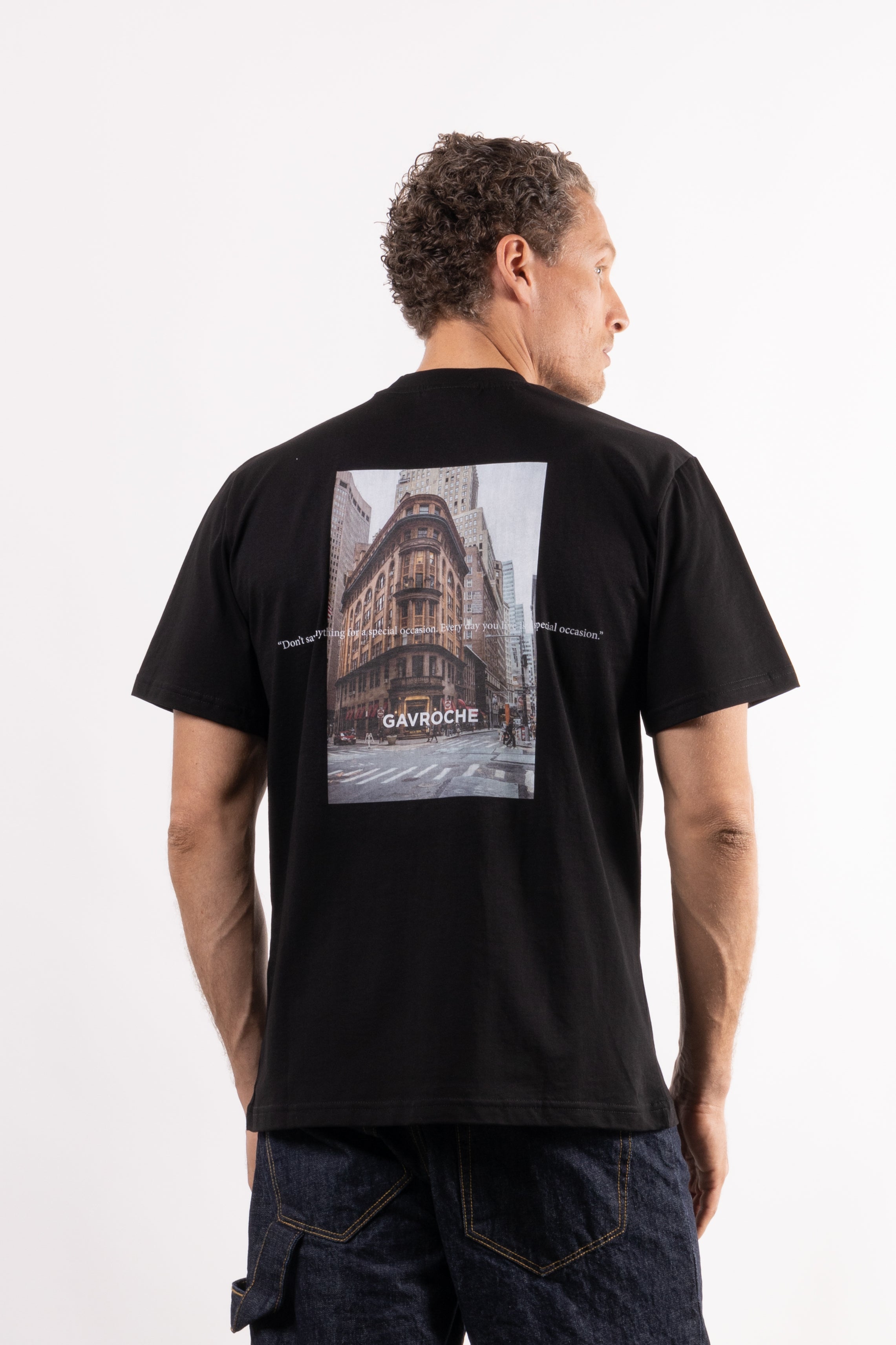 T-shirt con stampa sul retro