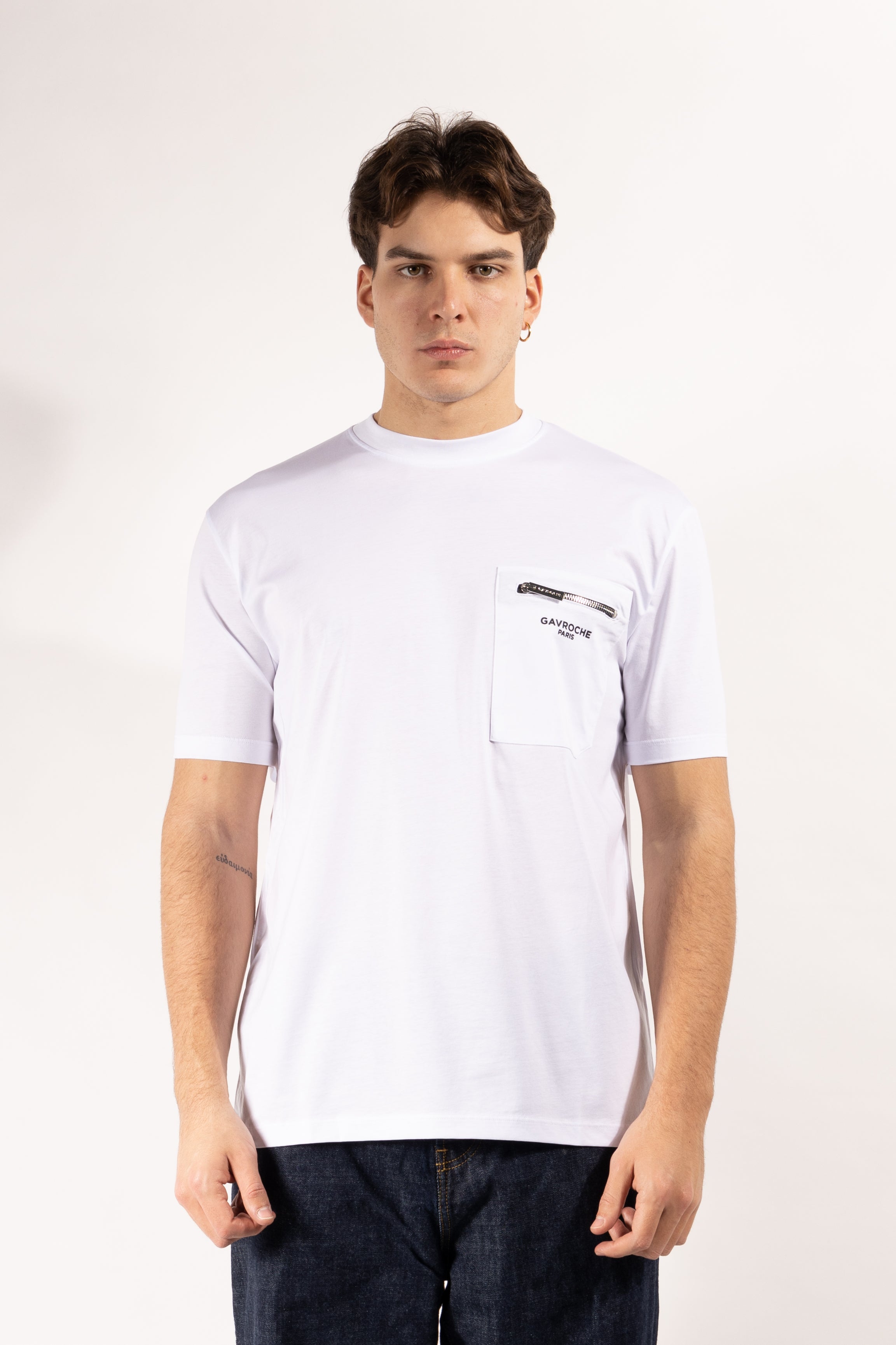 T-shirt Gavroche in cotone elasticizzato con taschino e zip