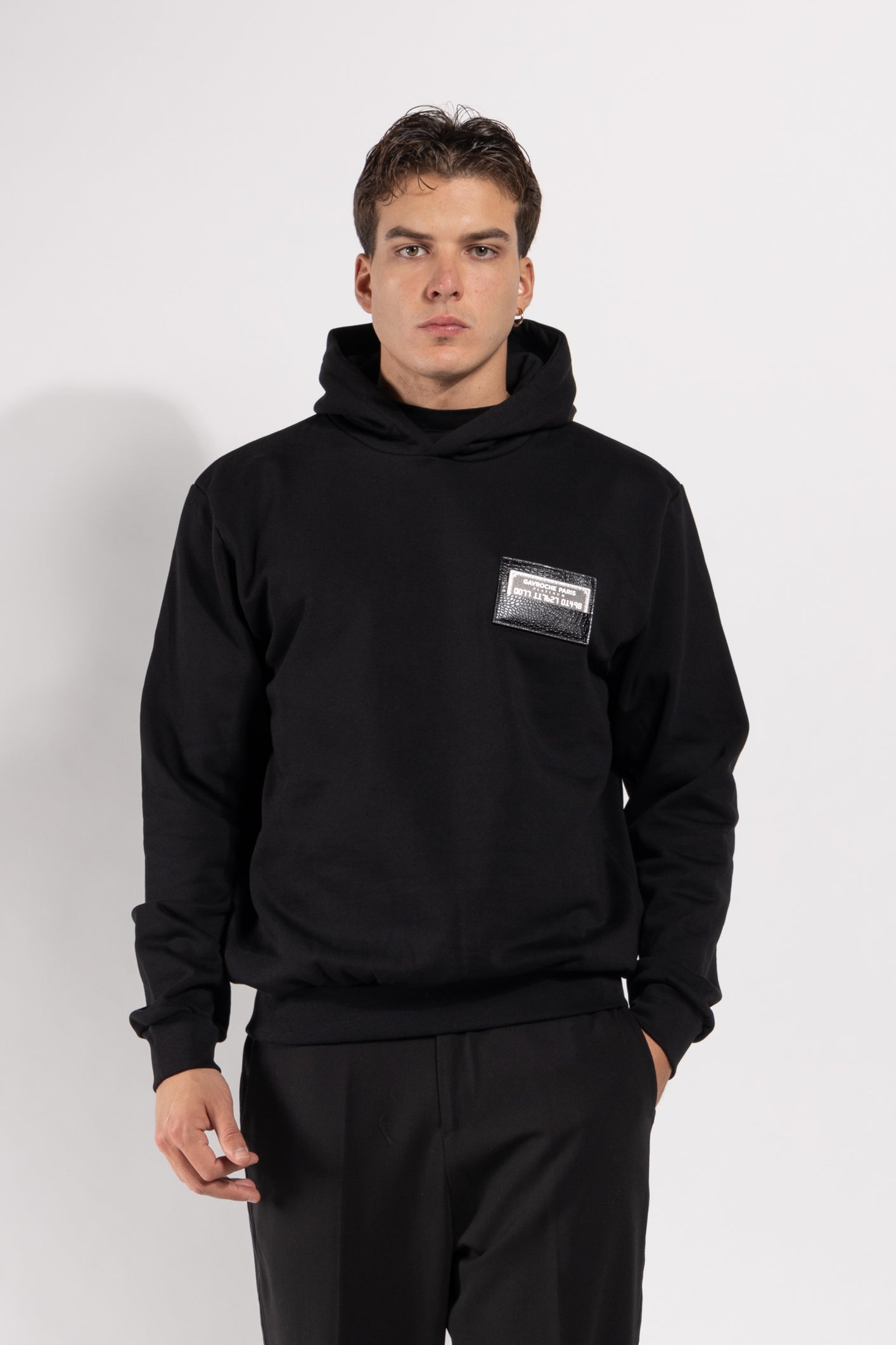 Felpa Gavroche con cappuccio e taschino portacarte