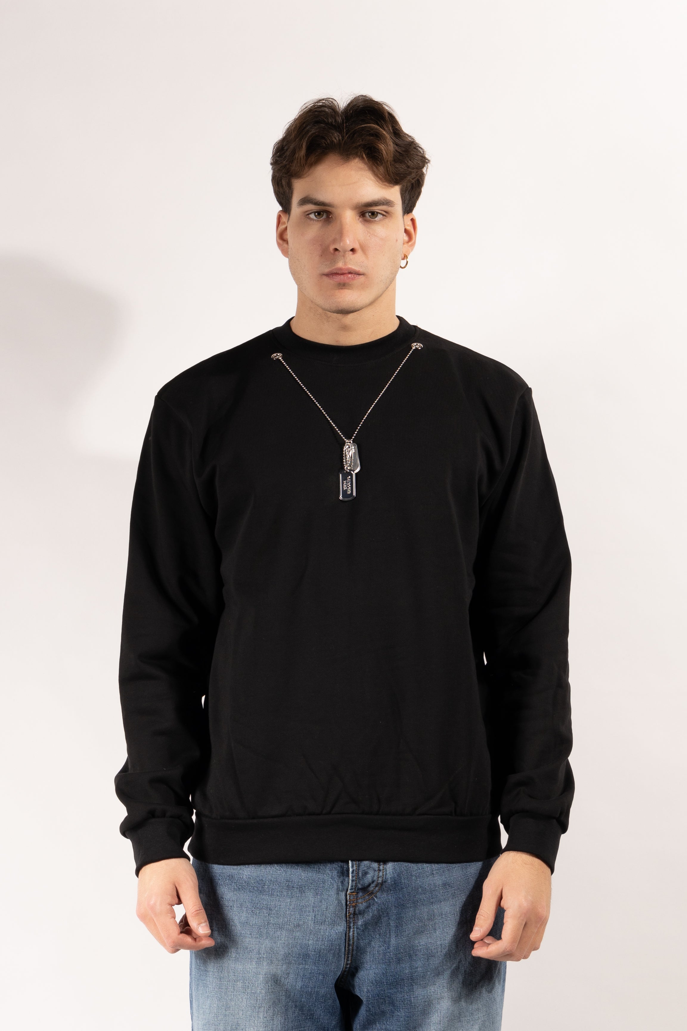 Felpa Gavroche girocollo con catenina metallica