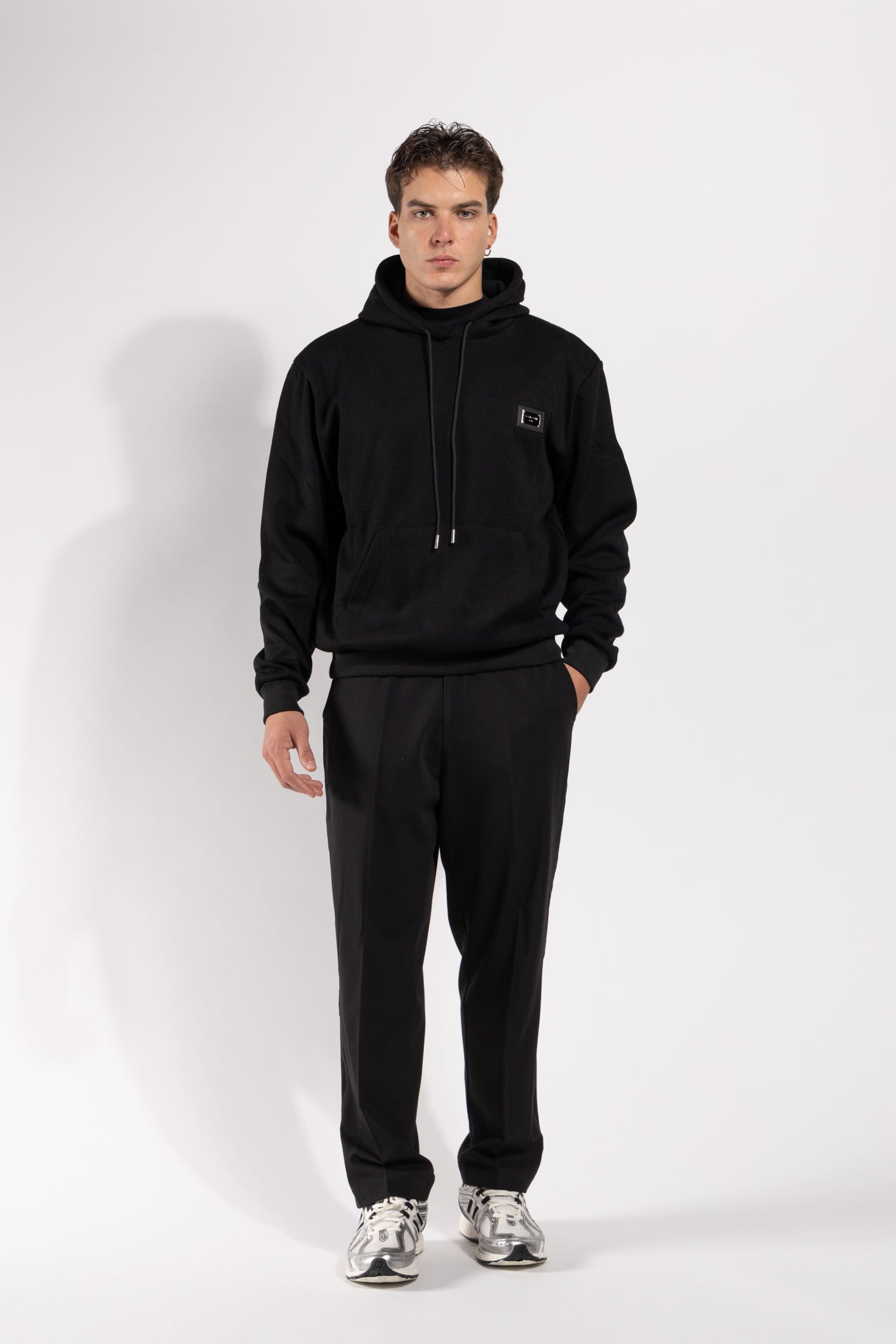 Felpa Gavroche con cappuccio in maglia compatta e placca logata